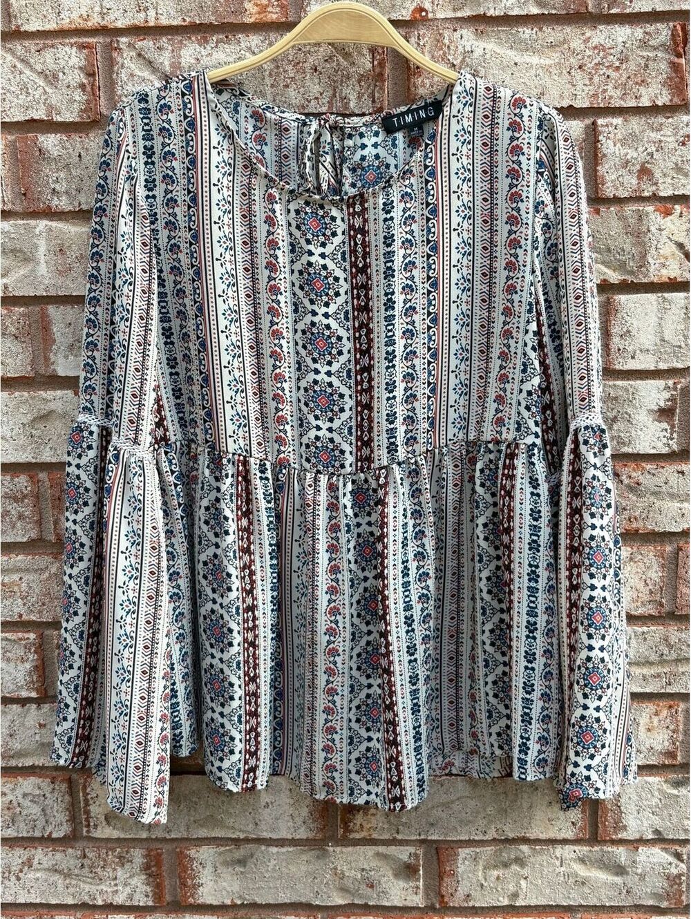#208 Timing multi pattern bell sleeve Top Size M